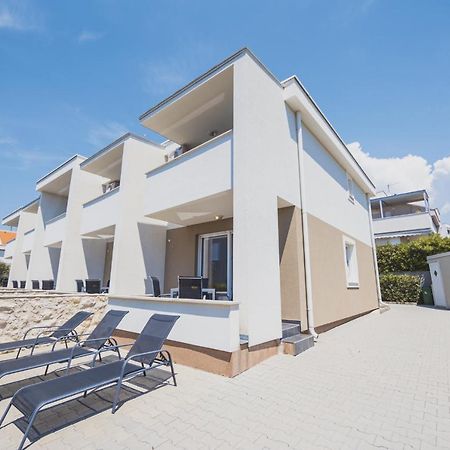Apartments Lemon Novalja Luaran gambar